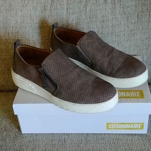 Women's Cushionaire Fashion Sneaker